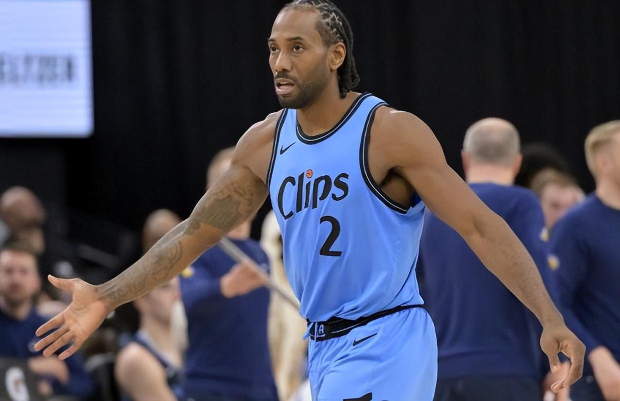 九游手游排行榜快船球员公开质疑裁判判罚尺度，引争议，或者销售社区解决.